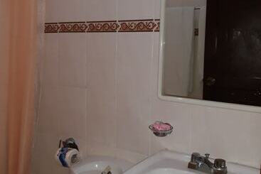 Hostal D Oleo Méndez