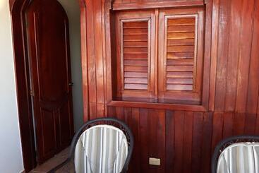 Hostal D Oleo Méndez