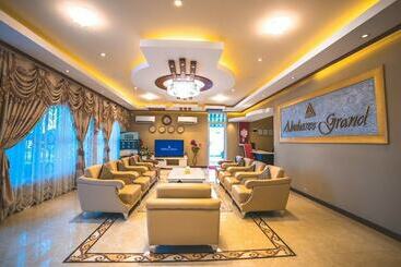 هتل Abuharee Grand