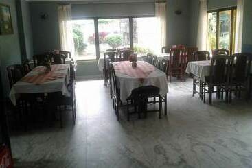 هتل Banepa Village Resort