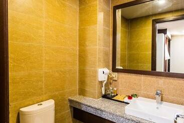 هتل Hamya Hotsprings And Resort