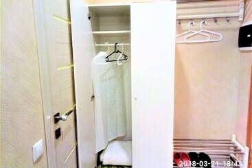هتل Kakdoma Apartment Suhanovskaya 5