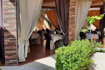 هتل La Belle Etoile & Spa