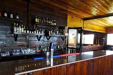 هتل Rocky Bay Resort & Camping