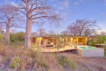 هتل Ruaha Dream Villa