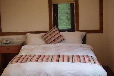 هتل روستایی Tumuyi Farm Health Resort