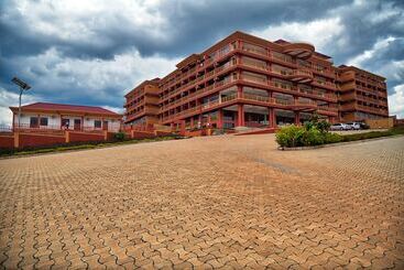 هتل Triangle Mbarara