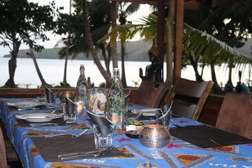 هتل Viani Bay Resort At Dive Academy Fiji