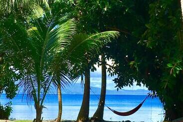 هتل Viani Bay Resort At Dive Academy Fiji