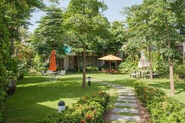 هتل Villa Cbt Flamingo Dai Lai
