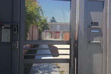 公寓式酒店 Lugones