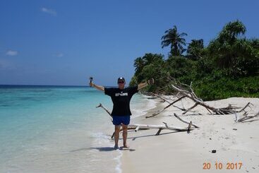 پانسیون Ocean Beach Inn   Maldives