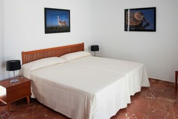 Apartamentos Embalse De Orellana