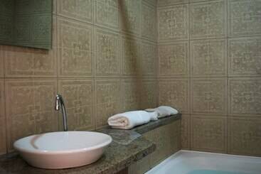 هتل Eco Resort Colpa Caranda