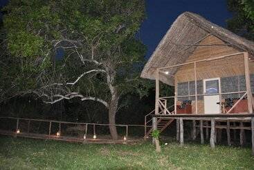 هتل Kituri Selous Camps