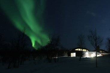 هتل Máttaráhkká Northern Light Lodge