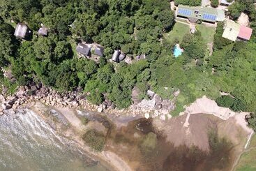 هتل Safari Beach Lodge