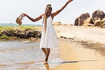 هتل Safari Beach Lodge