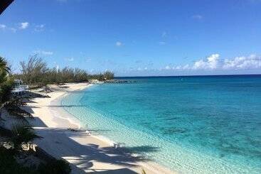 هتل The Sands