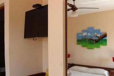 هتل Vista Del Sol B&b