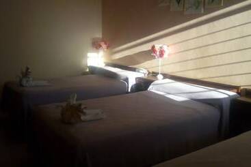هتل Vista Del Sol B&b