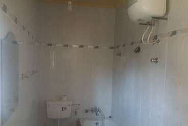 هتل Yelsking Royal Lodge