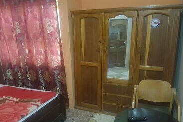 هتل Yelsking Royal Lodge