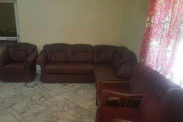 هتل Yelsking Royal Lodge