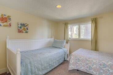 Pet Friendly Albany Cottage With Bbq On The Deck By Redawning