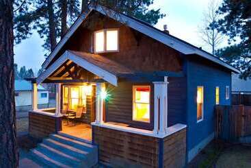 Pet Friendly Albany Cottage With Bbq On The Deck By Redawning