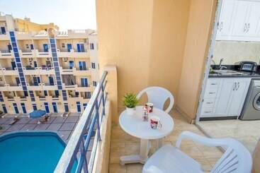 Tiba Resort Nearby El Gouna