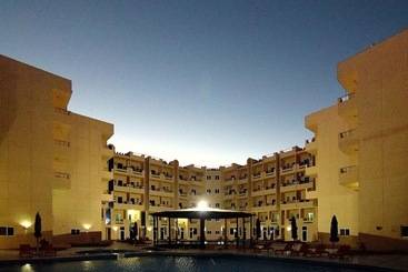 Tiba Resort Nearby El Gouna