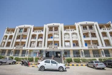 Tiba Resort Nearby El Gouna