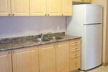 هاستل Backpacker College At Wilfrid Laurier University