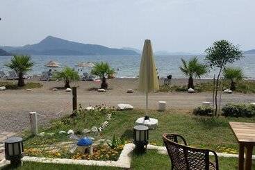 تختخواب و صبحانه Angora Motel & Camping & Restaurant