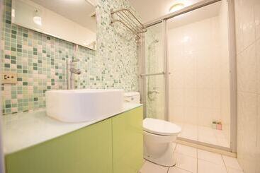 تختخواب و صبحانه Herman Hostel