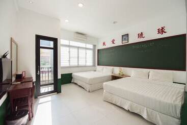 تختخواب و صبحانه Herman Hostel