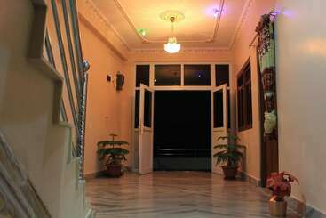 تختخواب و صبحانه Natures Treat Homestay