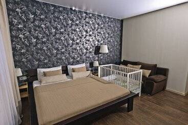 تختخواب و صبحانه Royal Hall
