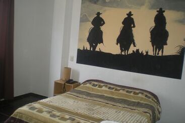 Hostal Isis