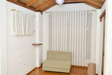 هتل Amuntai Rainforest Lodge