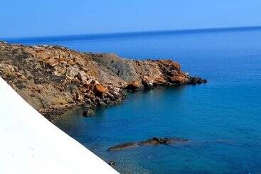هتل Golden Beach Resort Anafi