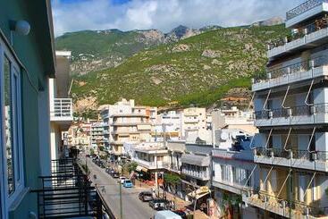 Grand Hotel Loutraki