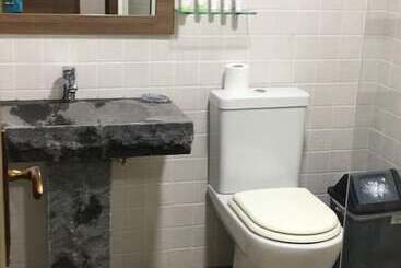 هتل Laze Fountain Eco
