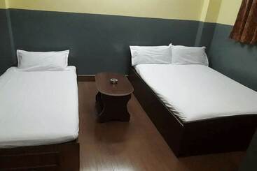 هتل Myagdi Chhahari Guest House