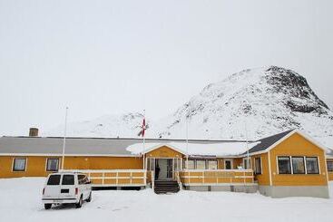 هتل Narsaq