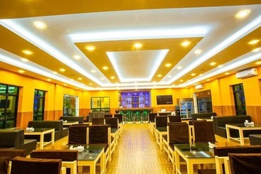 هتل Riverside Green House Resort