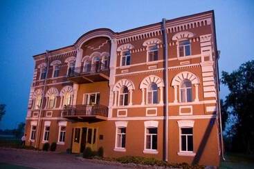 هتل Volkhov Most