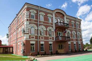 هتل Volkhov Most