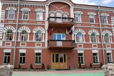 هتل Volkhov Most